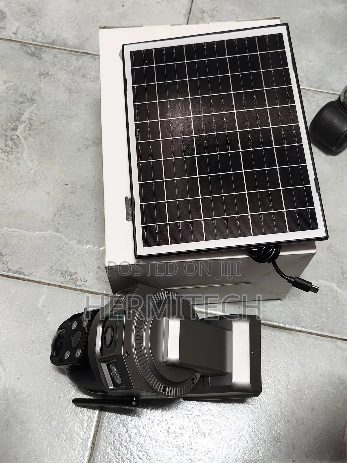 2 Screens Display Dual Lens 4g Support CCTV Camera