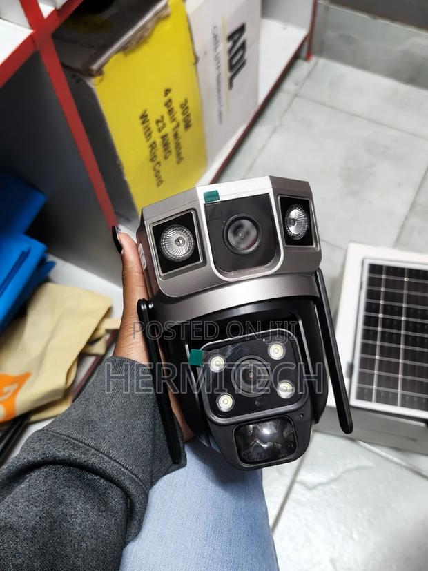 Two-Way Audio System Solar Camera With 2 Screen PTZ Cameras - main view