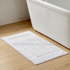 Luxury Soft Bath Mat – Super Absorbent Non-Slip