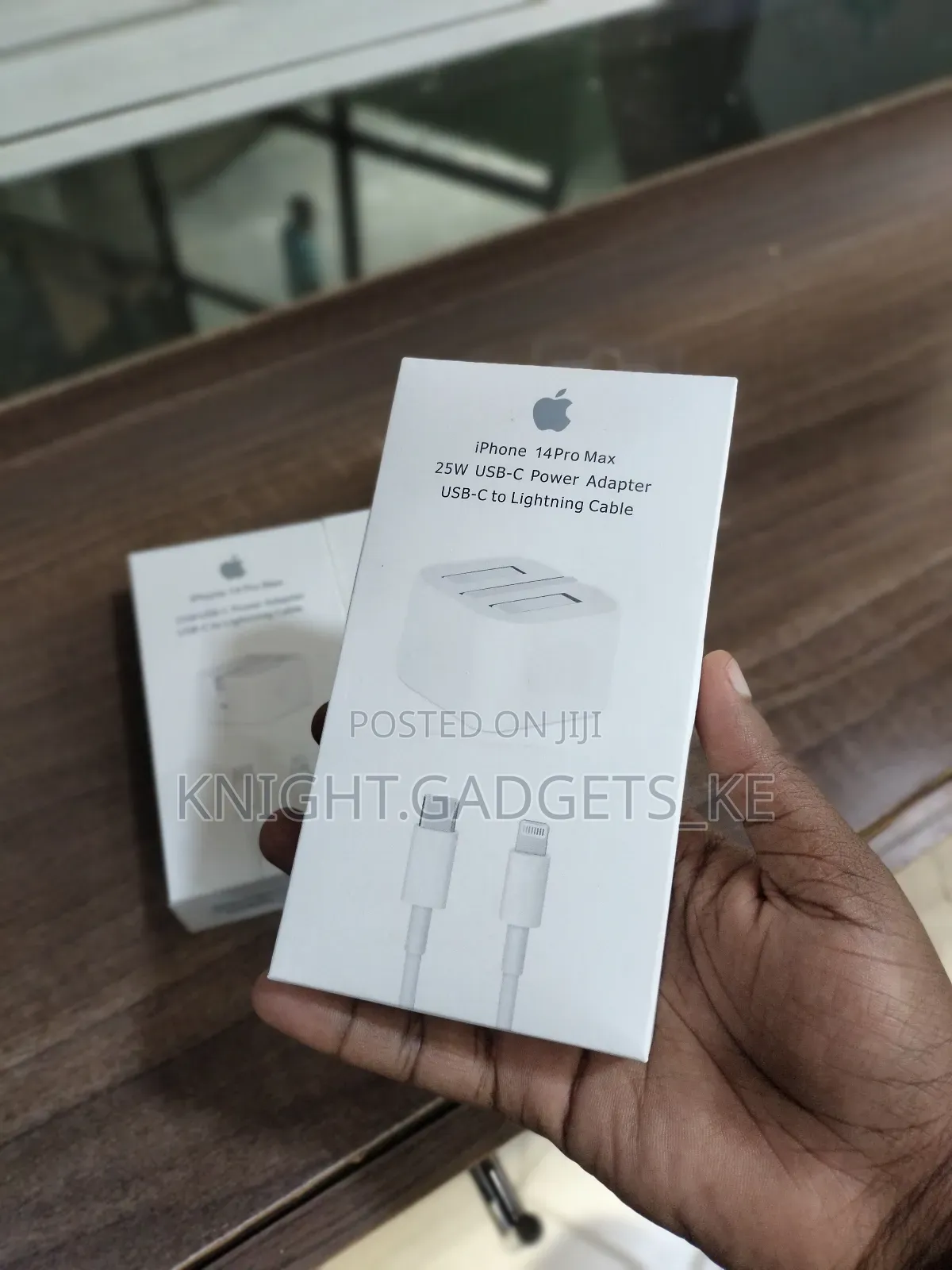 iPhone 14 Pro Max 25w Charger
