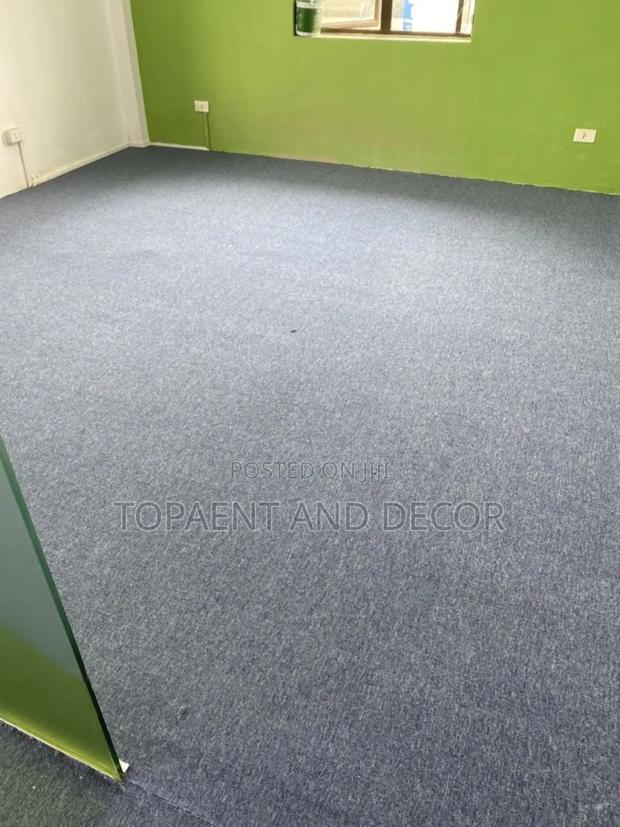 Warm Enhance Wall to Wall Carpet