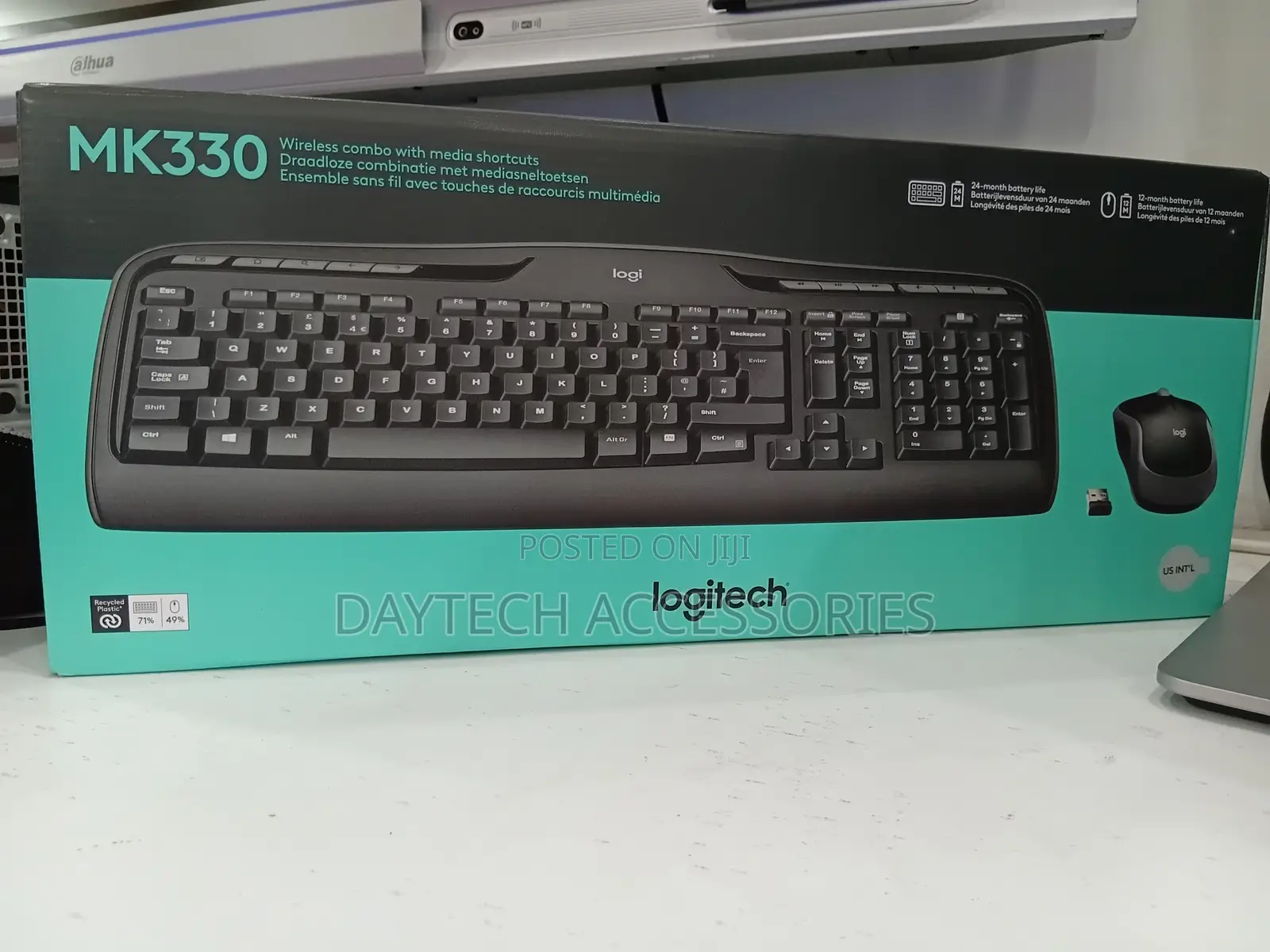This Is the Logitech Mk330 Wireless Keyboard and Mouse Combo.