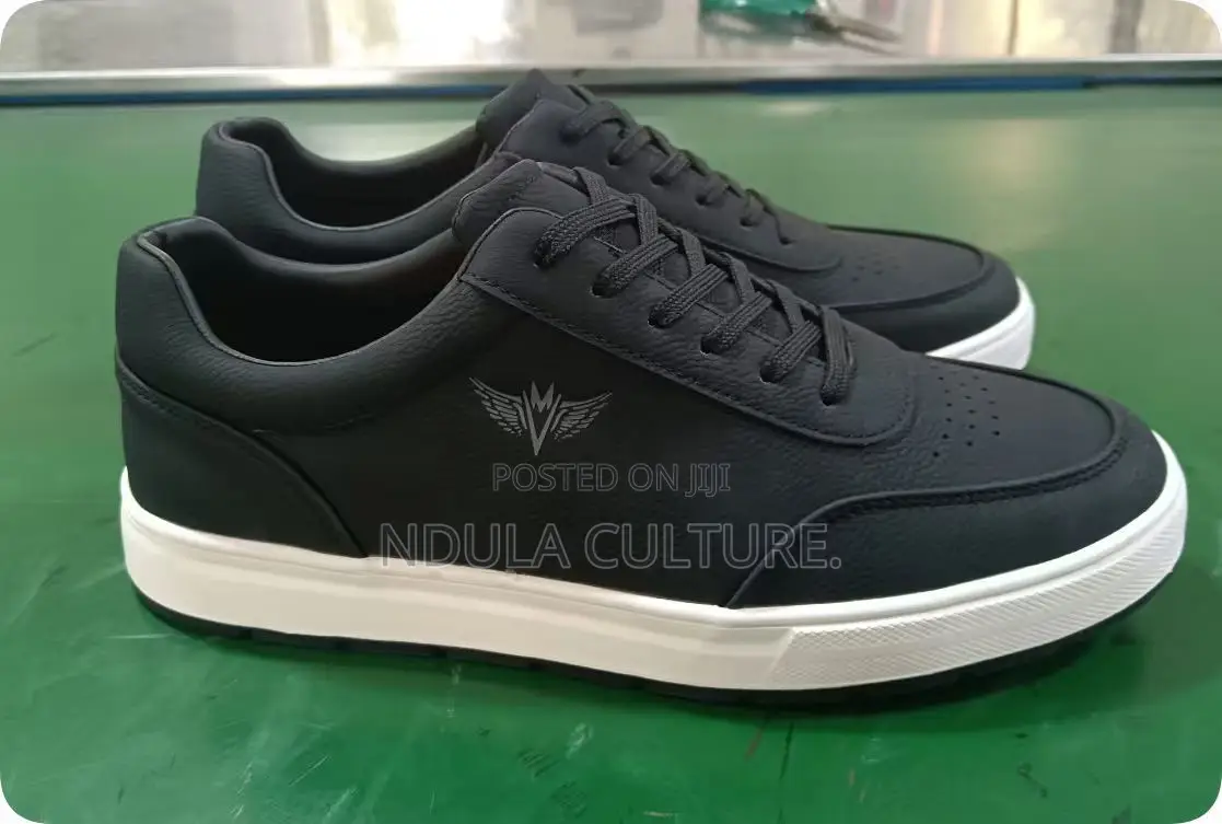 Right Man Casuals