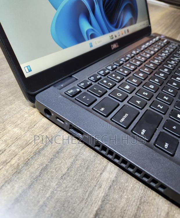 Laptop Dell Latitude 5400 8GB Intel Core i5 SSD 256GB - thumbnail 3