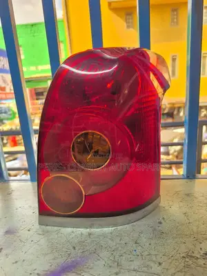 Toyota Avensis Taillight