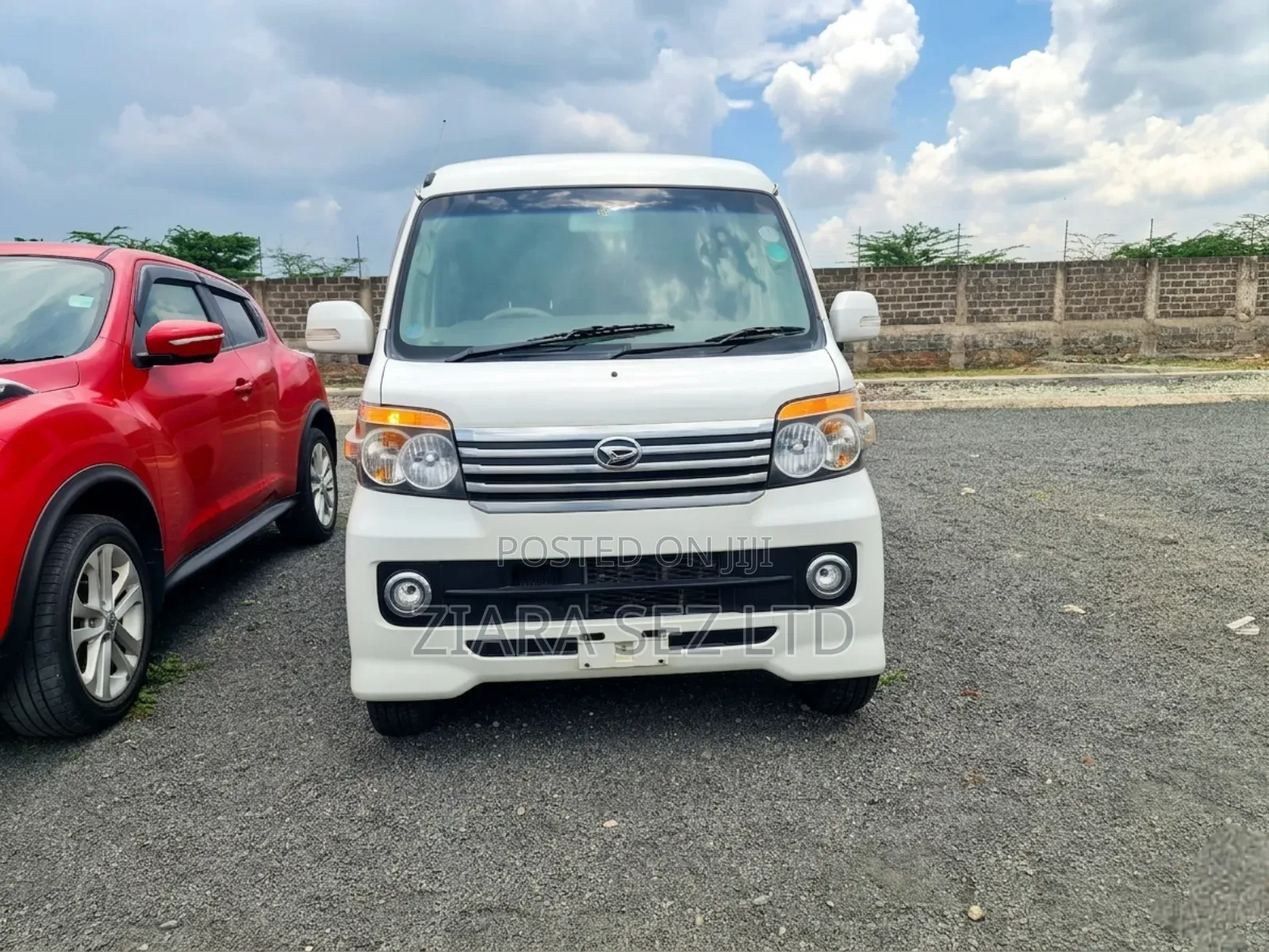 Daihatsu Atrai 2014 White