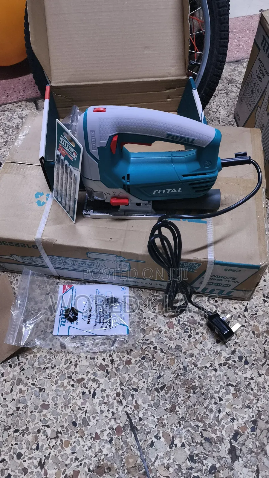 Total Jigsaw With 5 Different Blades