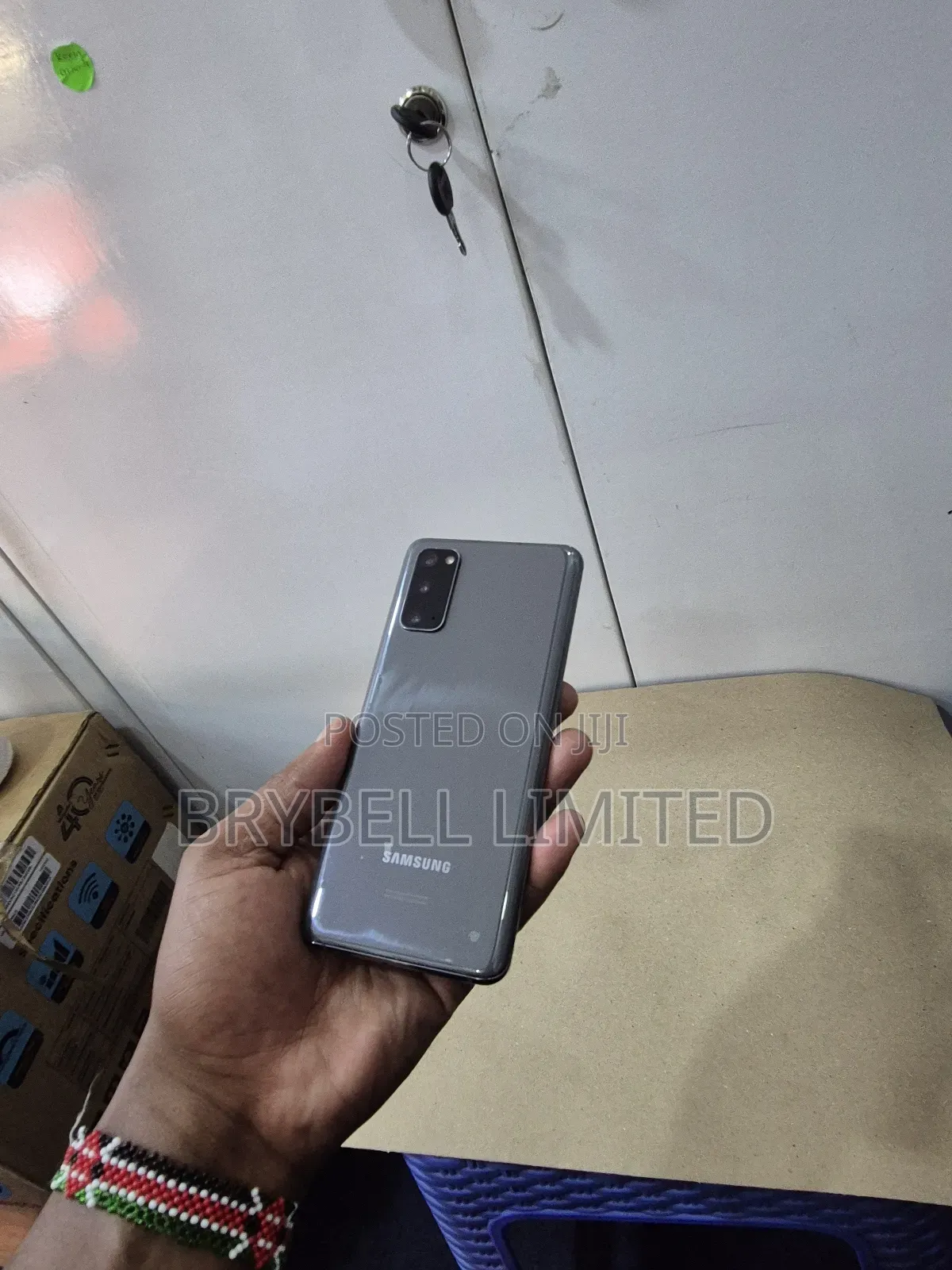 Samsung Galaxy S20 128 GB Gray