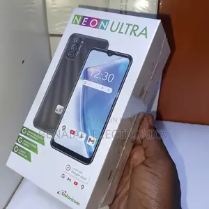 New Neon Ultra 32 GB Black