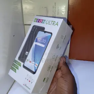 New Neon Ultra 32 GB Black