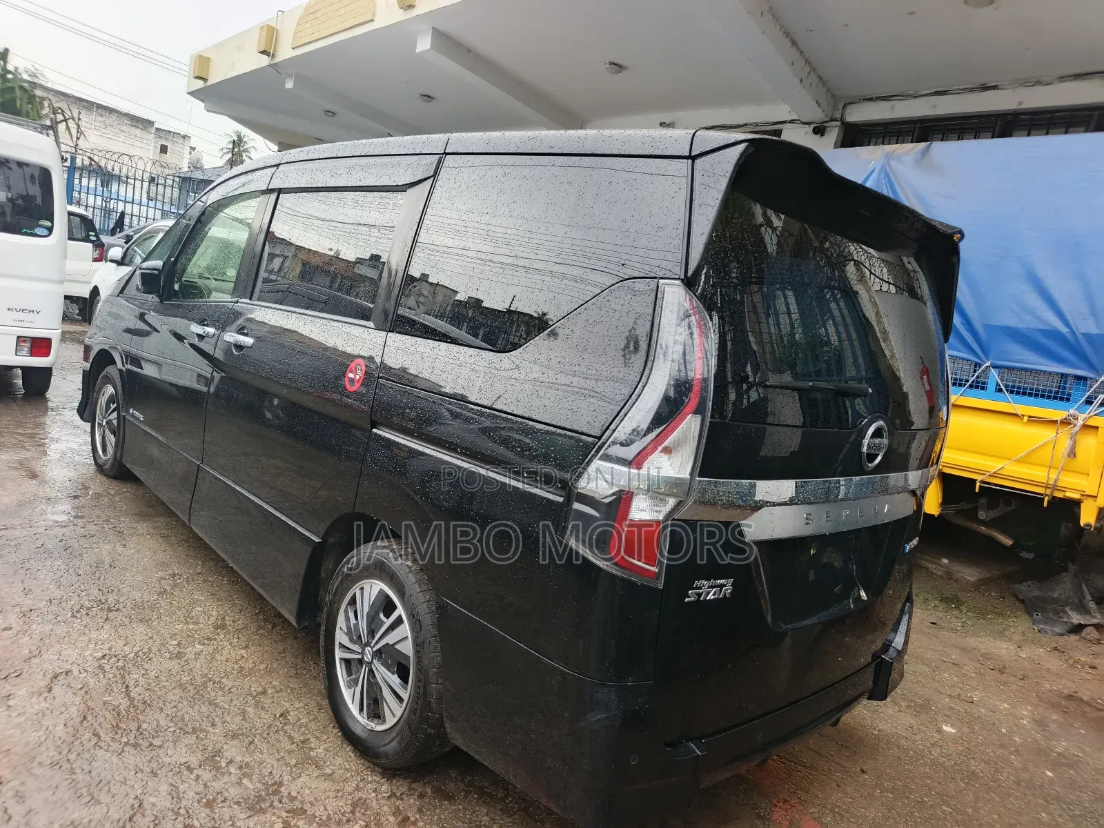 Nissan Serena 2020 Black