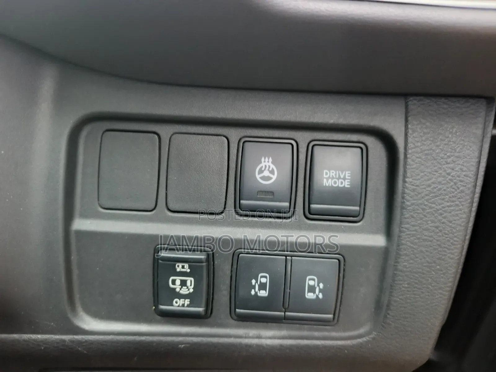 Nissan Serena 2020 Black