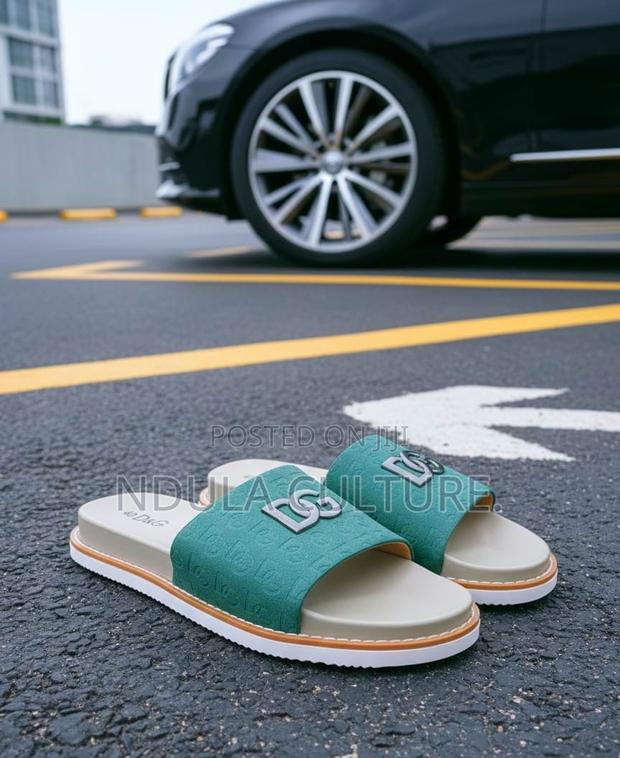 D G Sandals Soft Sole - thumbnail 3