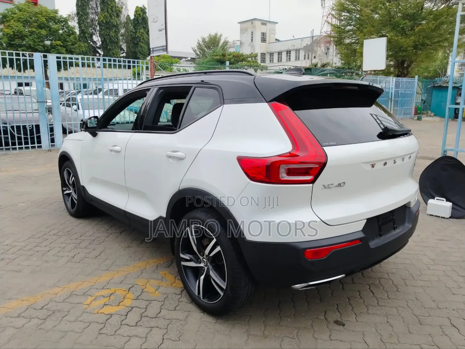 Volvo XC40 T5 Petrol AWD 2020 White