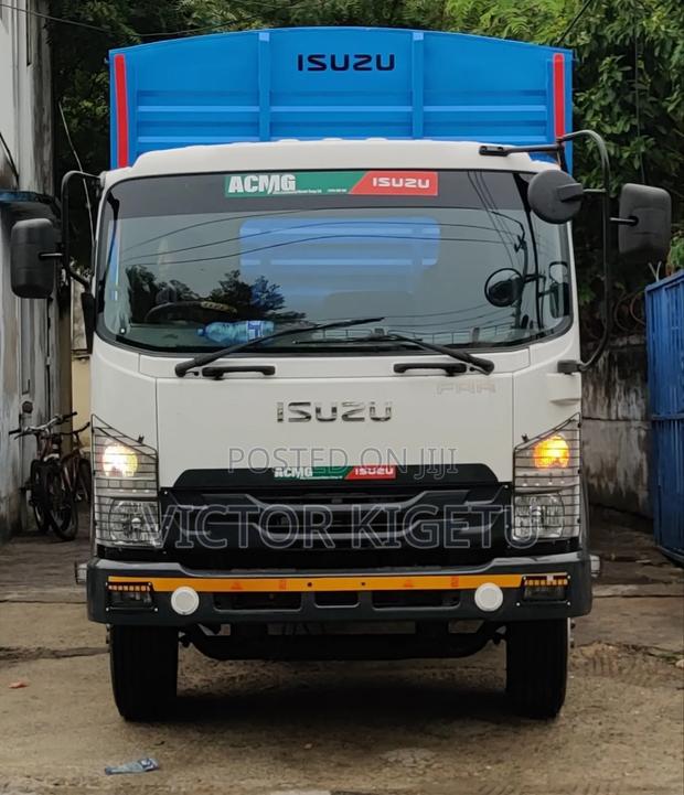 Isuzu Frr90 2023 White