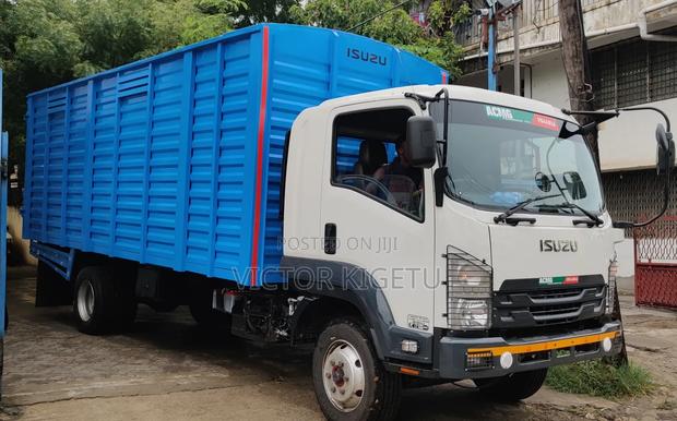 Isuzu Frr90 2023 White - thumbnail 7
