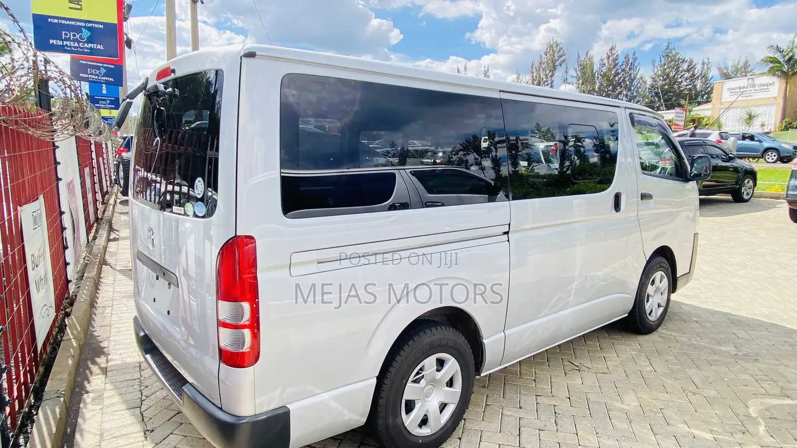Toyota HiAce 2019 Silver