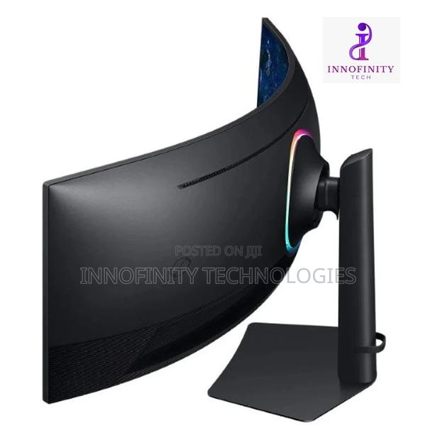Samsung Odyssey G9 - thumbnail 5