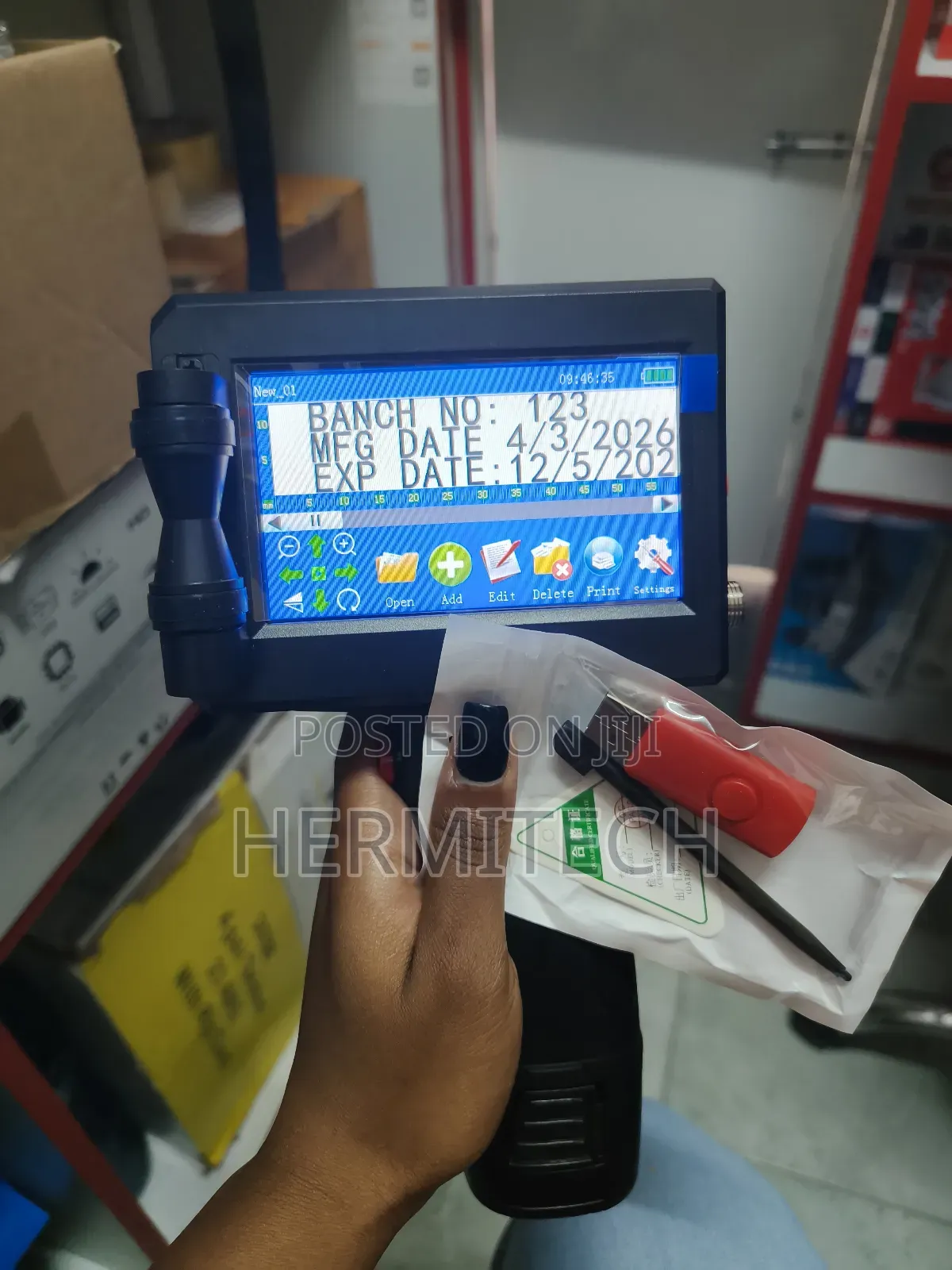 Print on Any Surface 3600 Printing Handheld Coding Machine