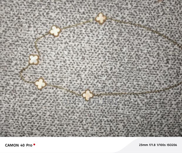 I Sell Elegant Jewelry - thumbnail 2