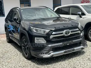 Toyota RAV4 2019 Matt Black