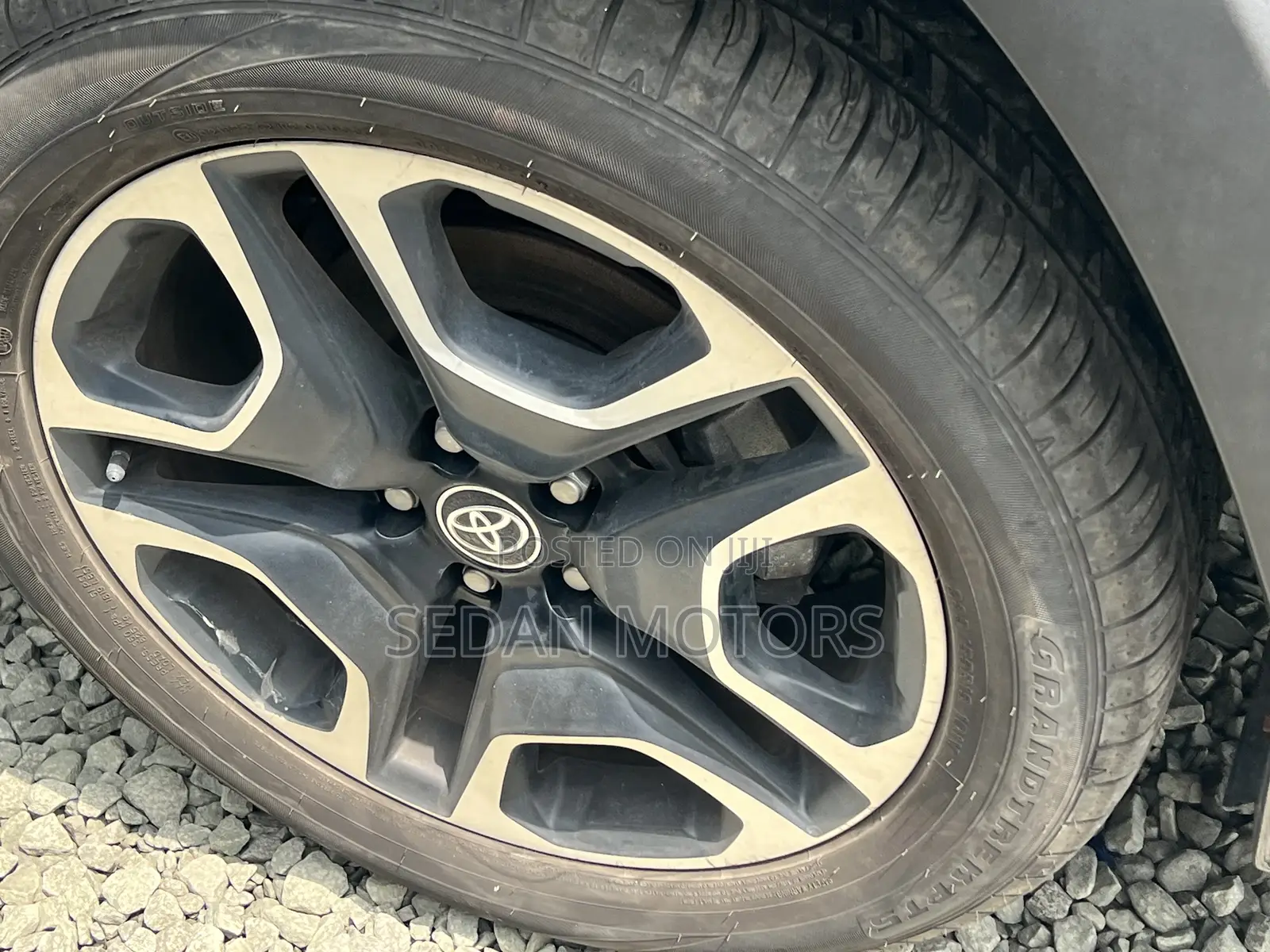 Toyota RAV4 2019 Matt Black