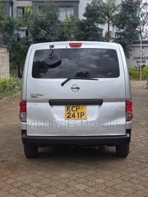 Nissan NV200 2011 Silver