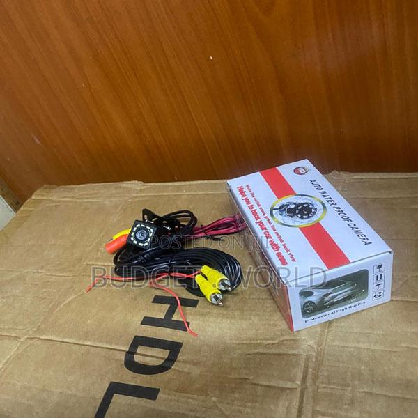 Car Rear View Camera With Led Lights – Perfect Night Visibility