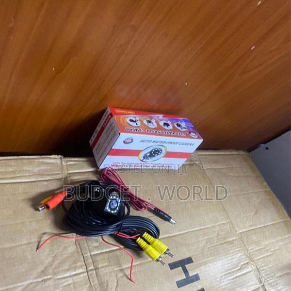 . Reverse Parking Camera – 4 Led Bright Night View - main view