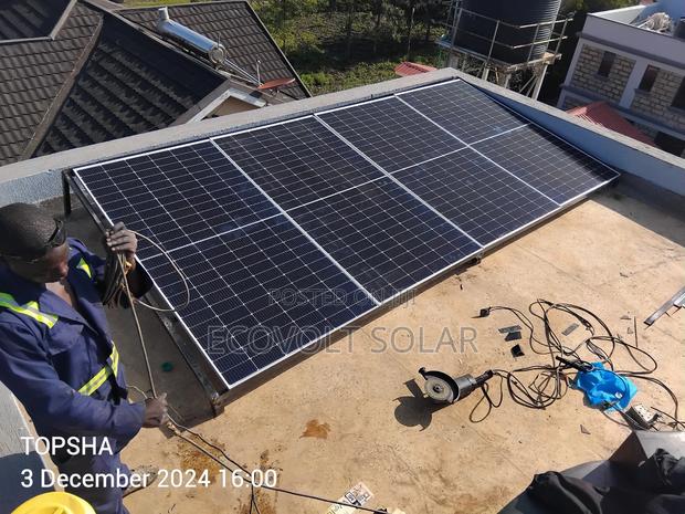 Jinko 620w Mono Crystalline Solar Panel - main view