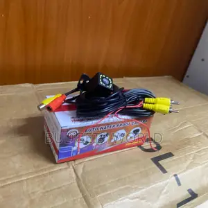Reverse Camera System – 4 Led Night Driving Support