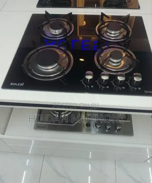 Bolesi 4-Burner Inbuilt Gas Hob (Tempered Glass)