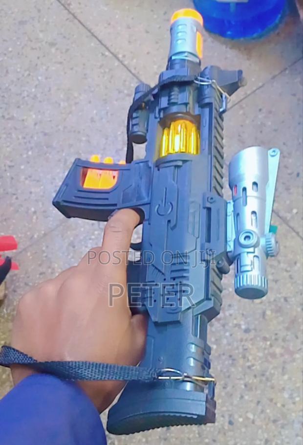 Kids Tactical Toy Gun With Smoke Effect – Light Sound Blaster