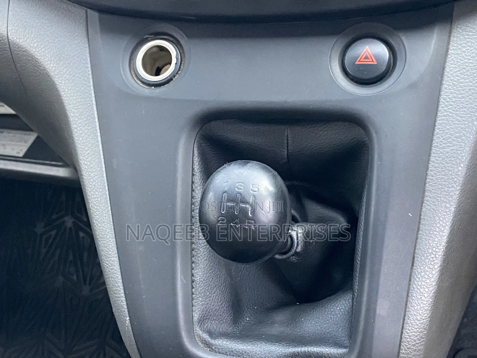 Nissan NV200 2019 White