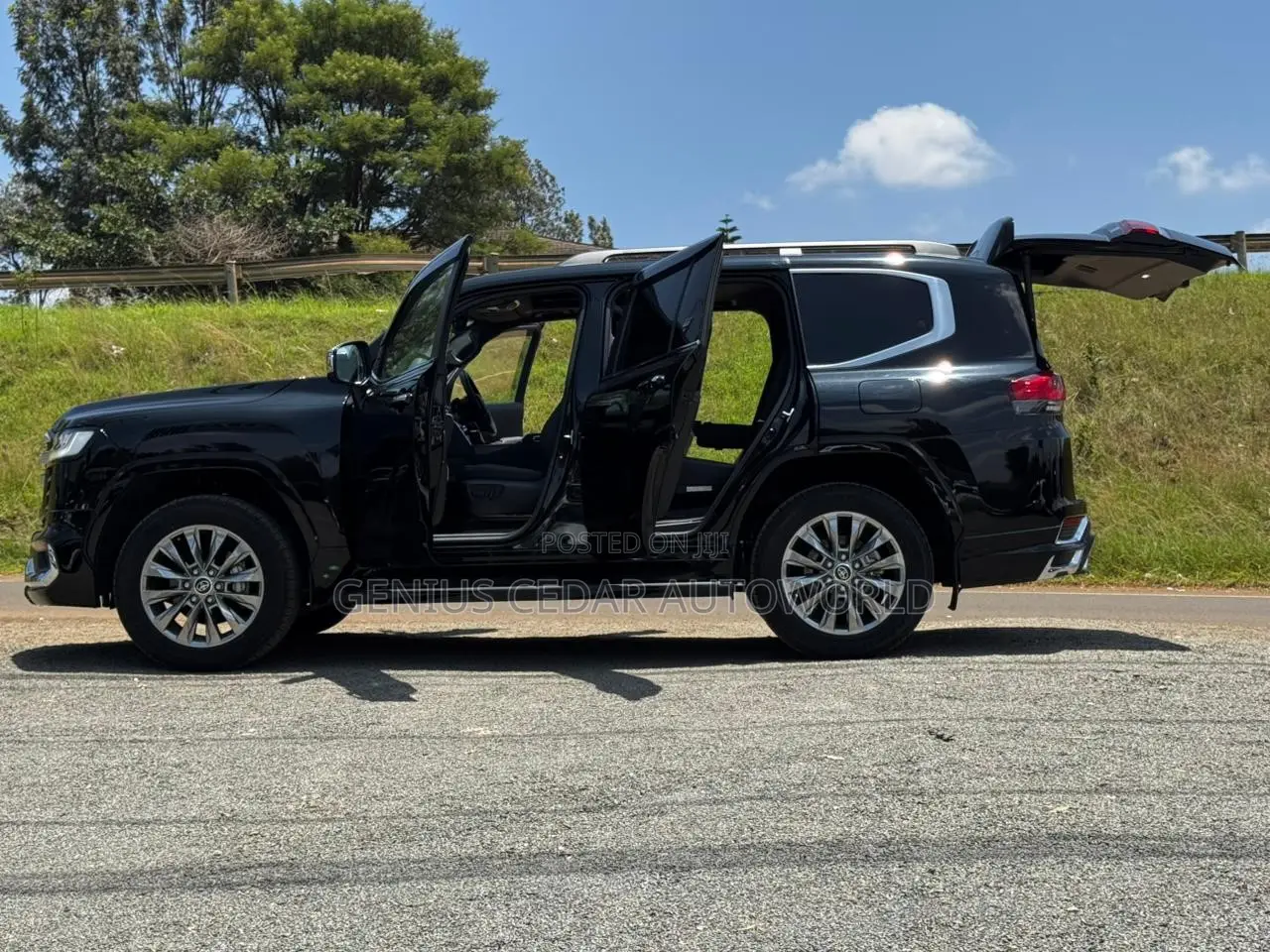 Toyota Land Cruiser 2023 Black