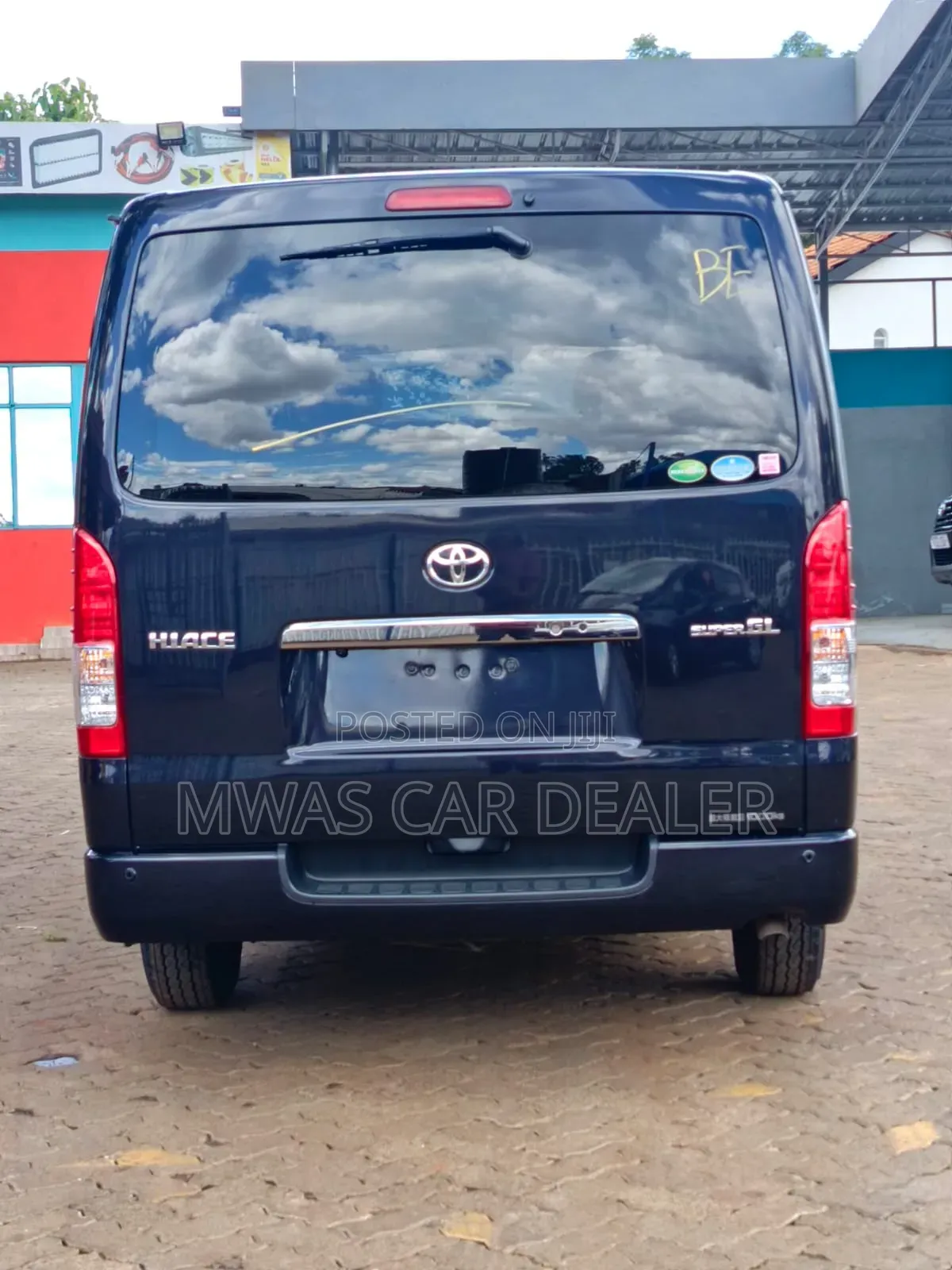 Toyota HiAce 2020 Black