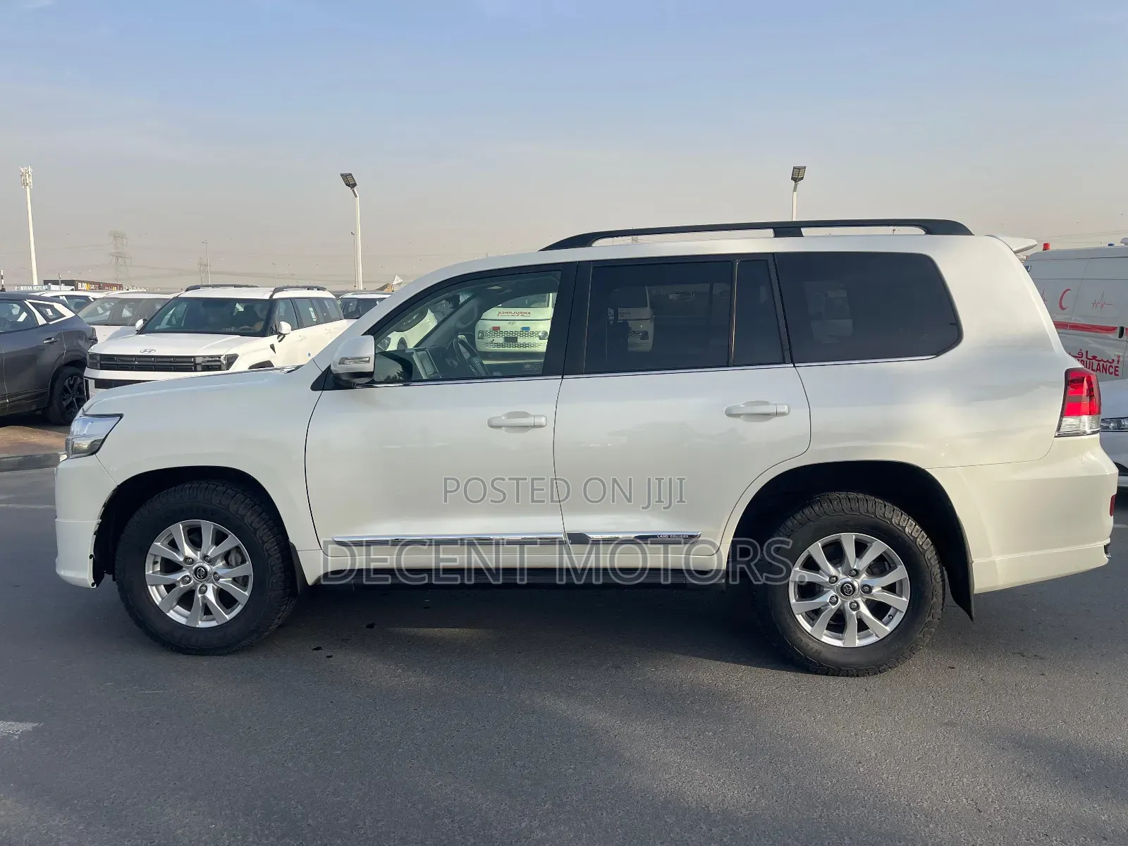 Toyota Land Cruiser 4.5 V8 TD 2019 White