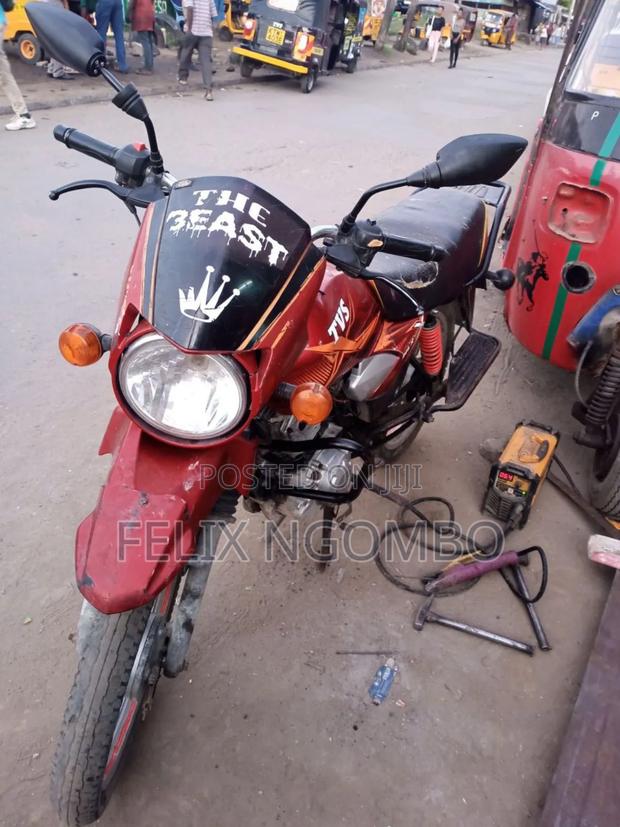 TVS HLX Plus ES 2019 Red - thumbnail 7