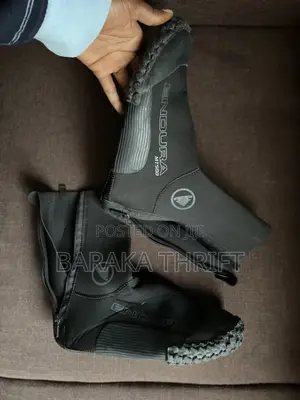 Mt500 Overshoes - Black {Size 7)