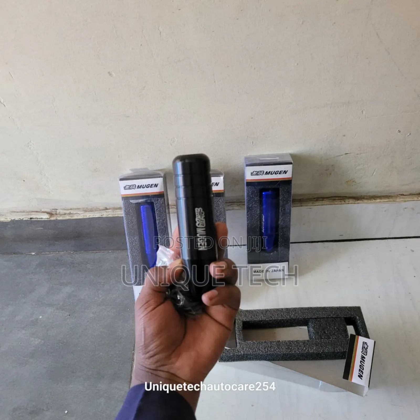 Car Manual Gear Knob Mugen Design
