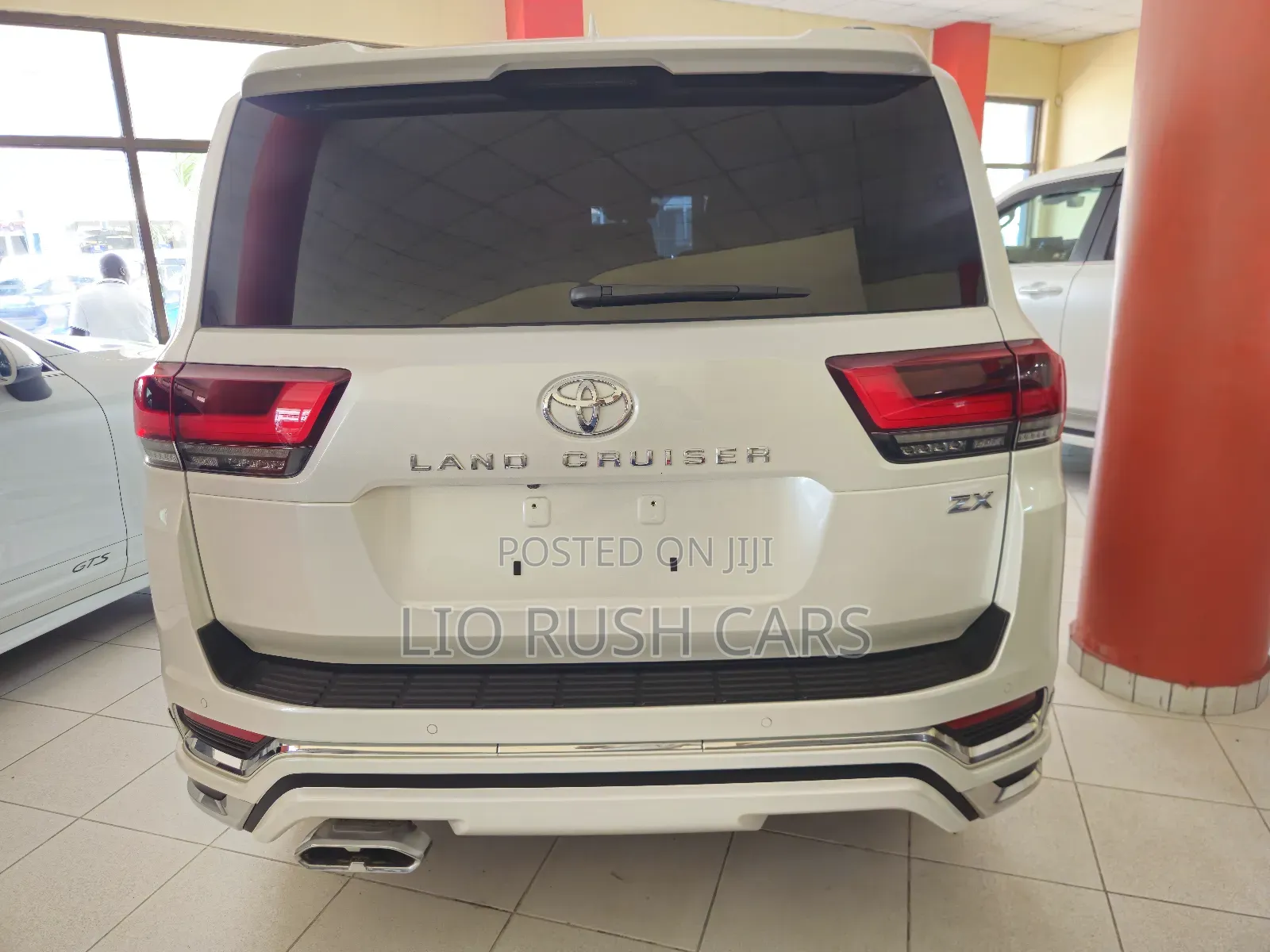 Toyota Land Cruiser 2020 White