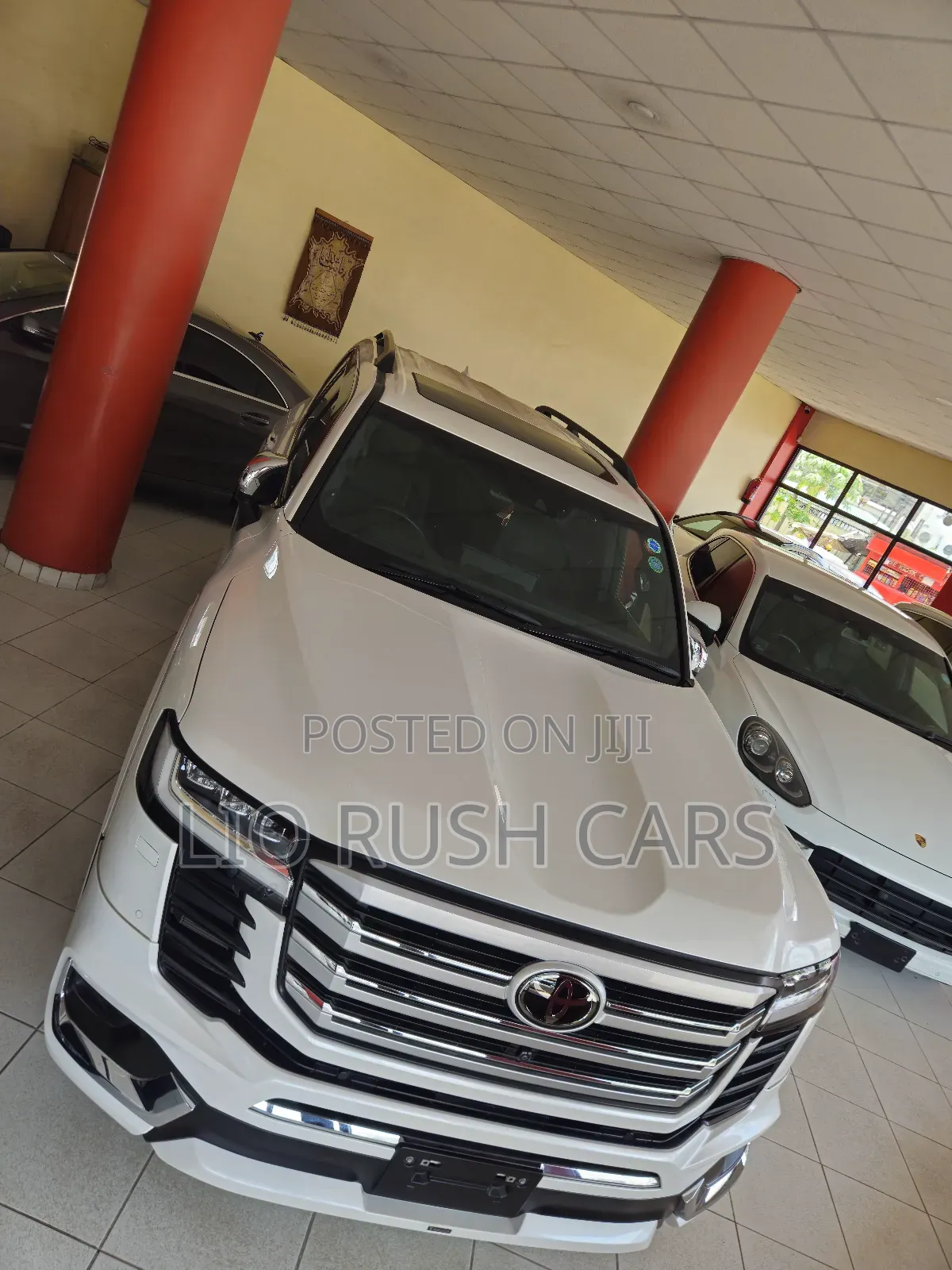 Toyota Land Cruiser 2020 White