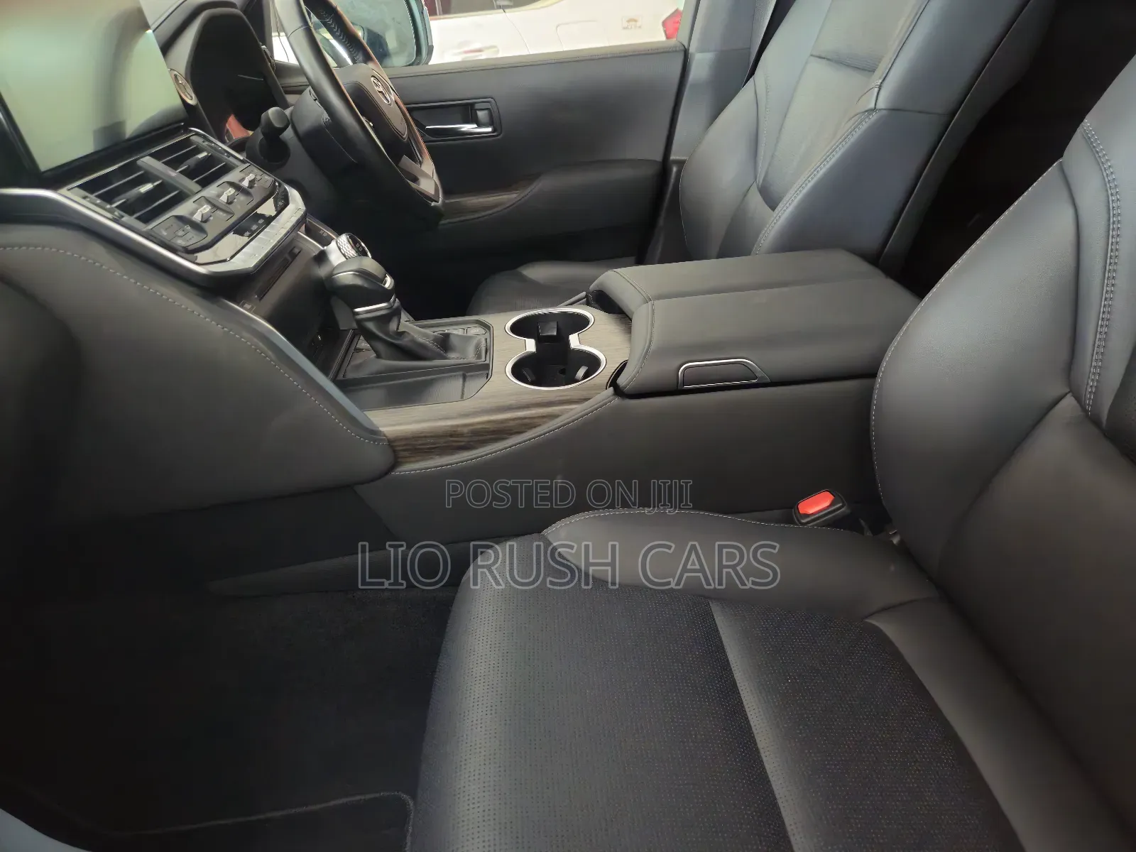 Toyota Land Cruiser 2020 White