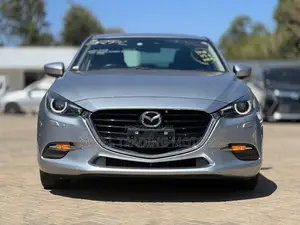 Mazda Axela 2018 Silver