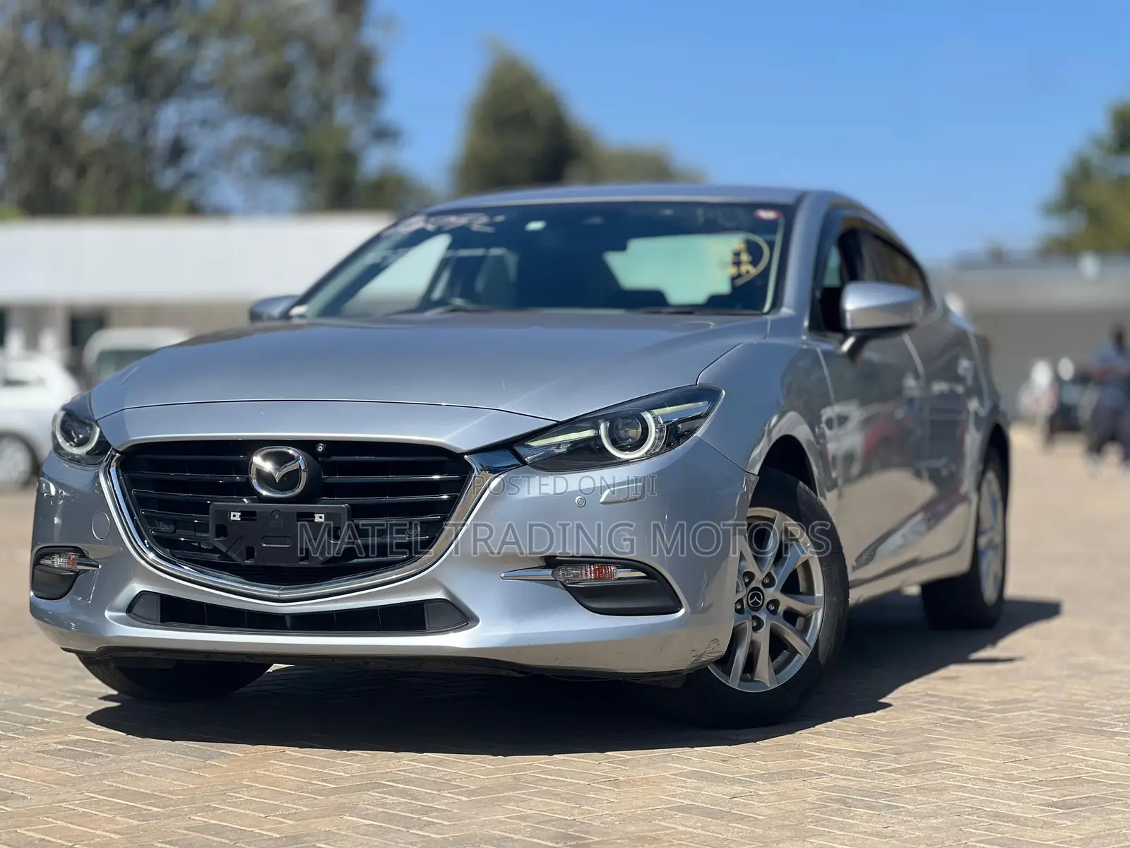 Mazda Axela 2018 Silver