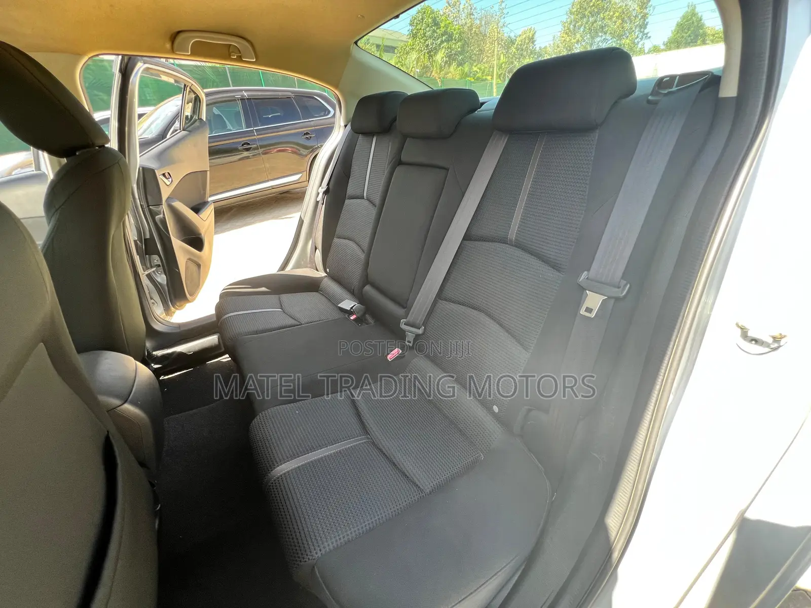 Mazda Axela 2018 Silver