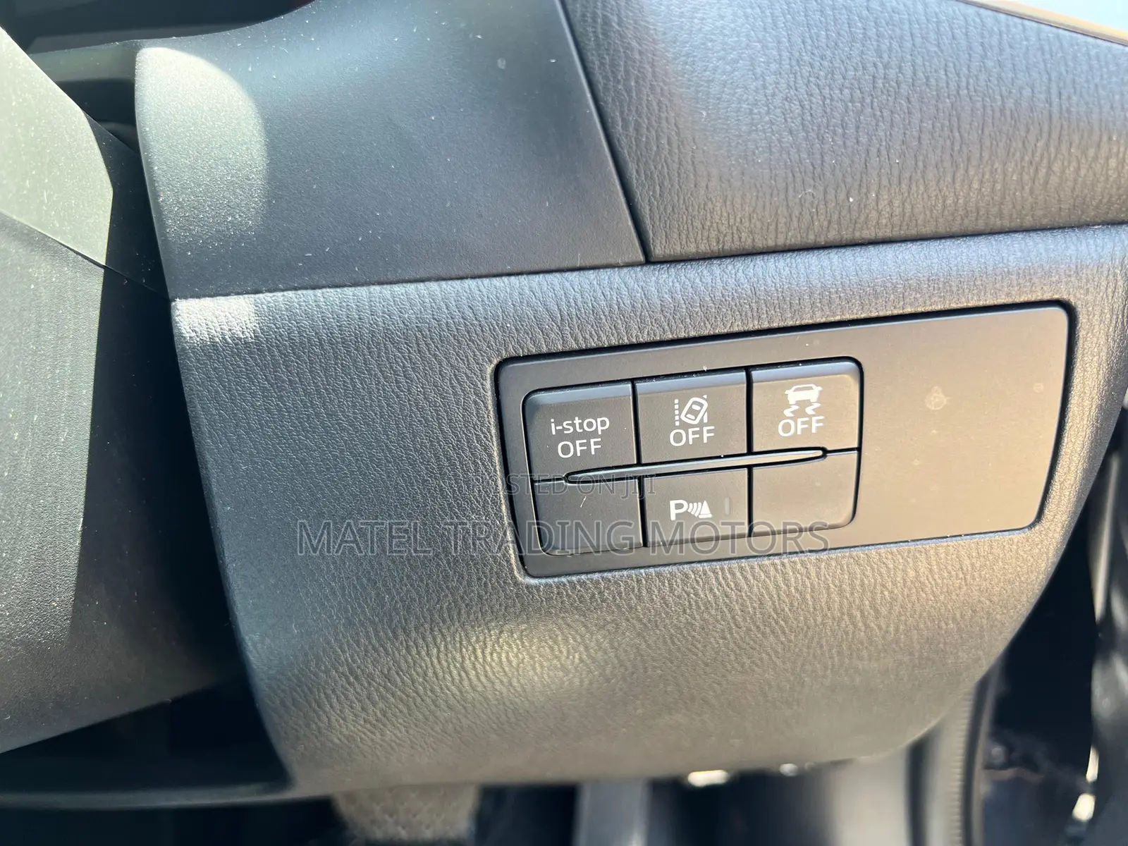 Mazda Axela 2018 Silver