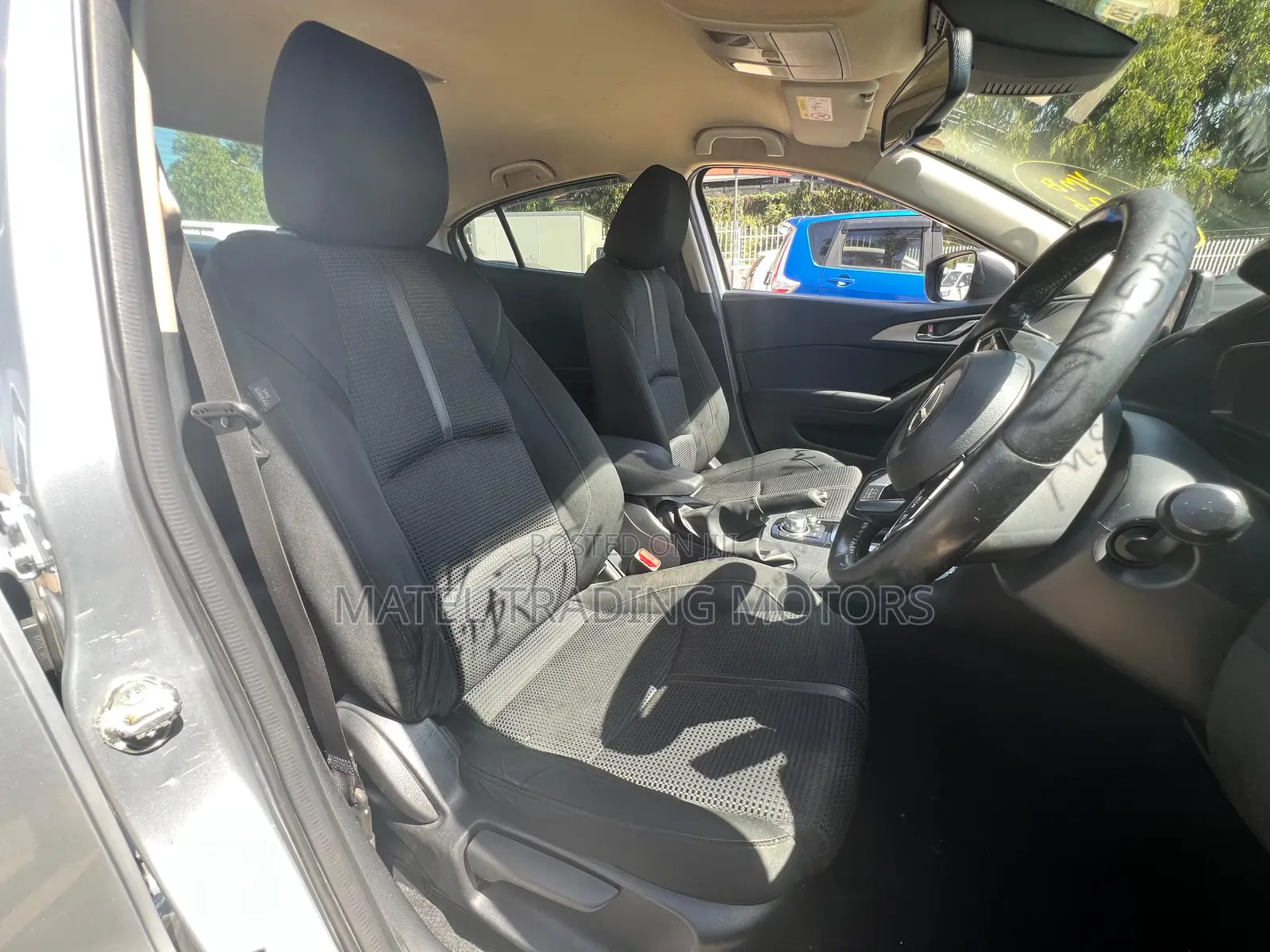 Mazda Axela 2018 Silver