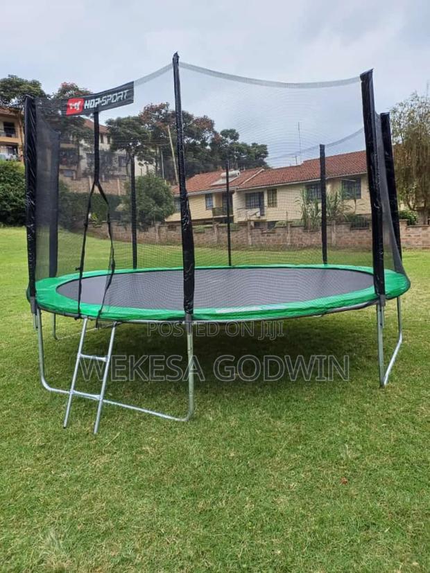 Bouncing Castle - thumbnail 3