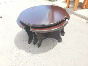 4stools Round Coffee Table